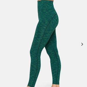 Outdoor Voices Green Freeform 7/8 Leggings